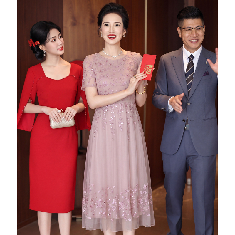 Zhilixi's Mother-In-Law's Wedding Banquet Dress Can Be Worn Casually, Fashionable and Age-Reducing, Pink Mesh Embroidered A-Line Plus-Size Dress Zhilixi's Mother-In-Law's Wedding Banquet Dress Can Be Worn Casually, Fashionable and Age-Reducing, Pink Mesh Embroidered A-Line Plus-Size Dress