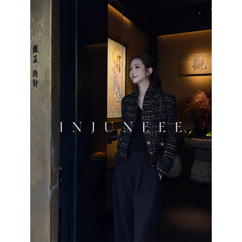 Liu Jiujiu Injuneee Wall Street Black Gold 2026 Autumn/Winter New Black Tweed Chanel-Style Jacket for Women