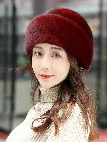 Mink fur hat for middle-aged and elderly women in winter, whole mink fur ear protection and warm winter fashion mink velvet mom fur hat