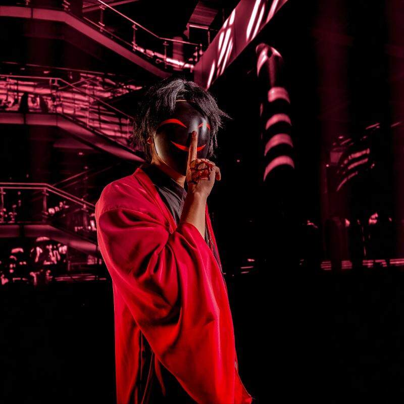 陈伶cos服我不是戏神!烈阳刀带你玩转COS现场_Cosplay男装_淘宝游戏网