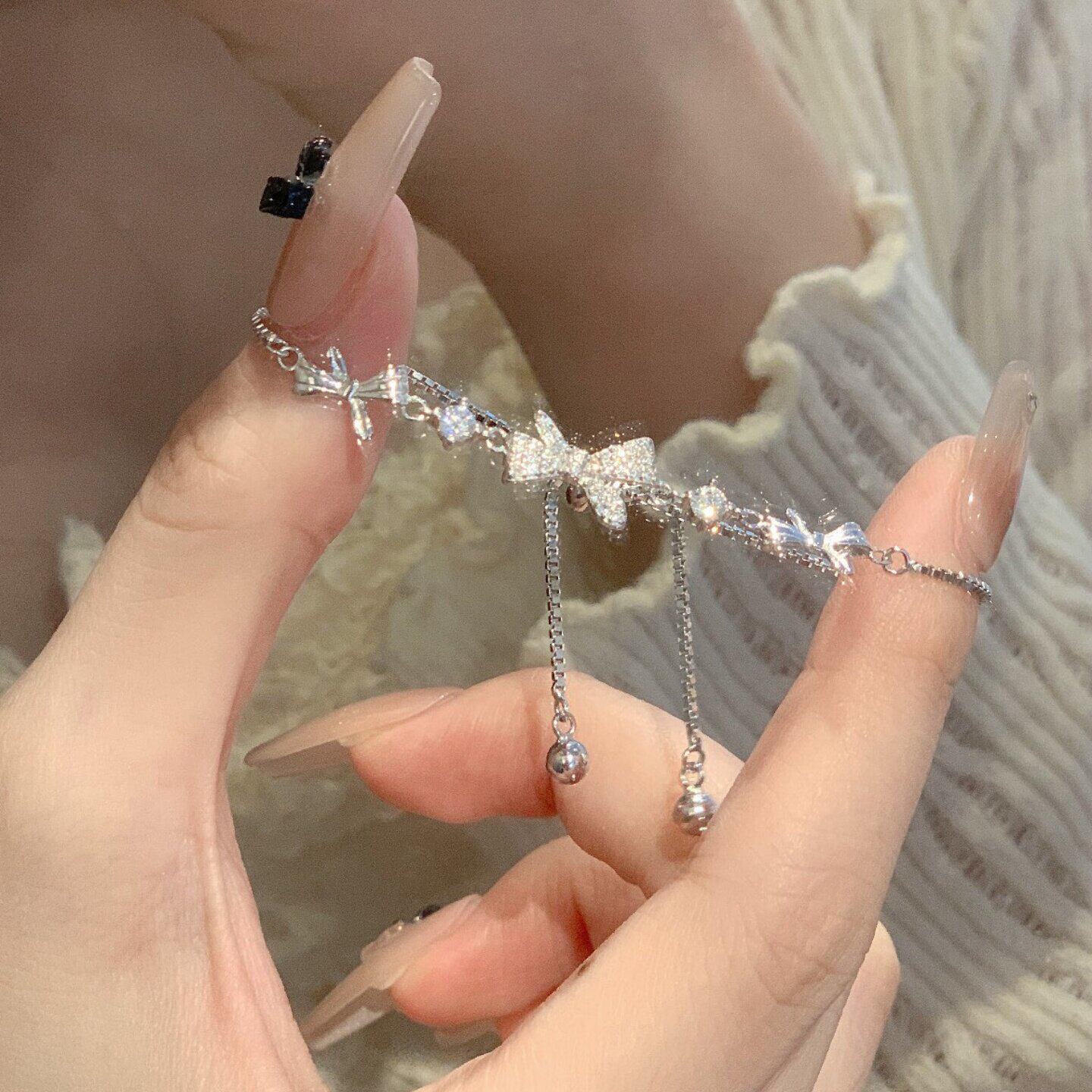 Exquisite and sophisticated women's bracelet with a delicate bow and drawstring design, perfect for a minimalist and luxurious look. (2026 New Women's Style)