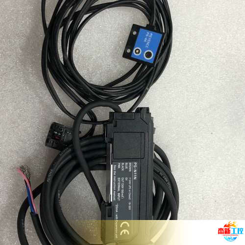 光之桥：揭秘光纤耦合器与适配器的技术奥秘