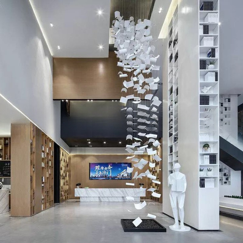 新款婚礼堂金银色成品亮片吊件解析：为婚礼场地增添奢华氛围的专业装饰