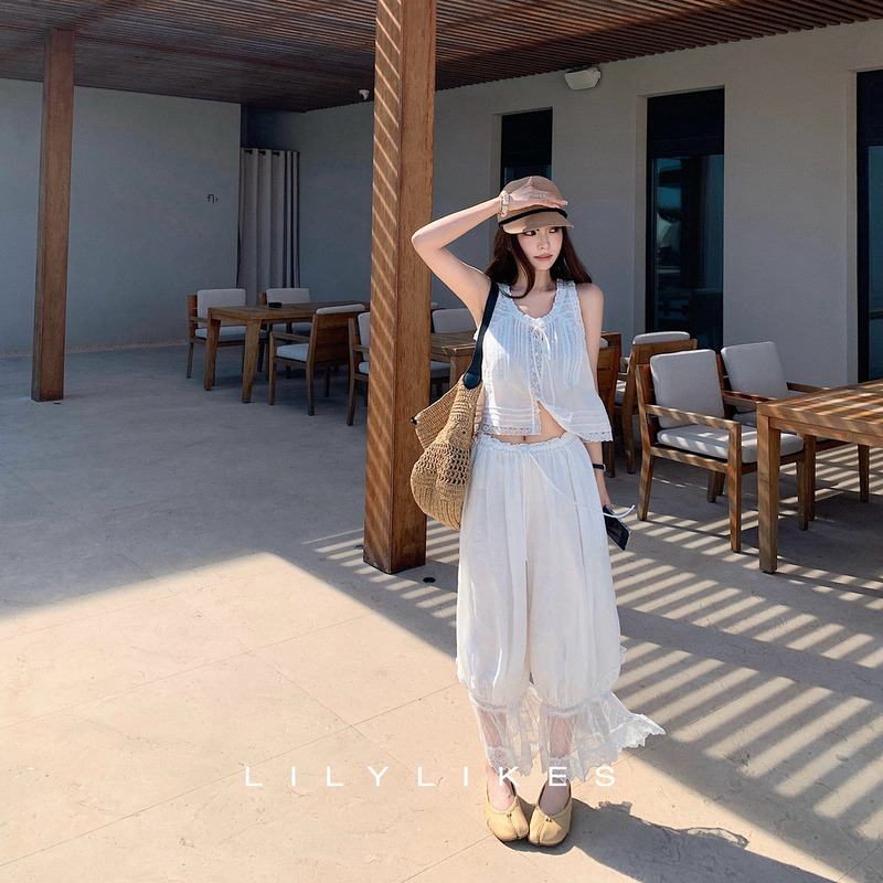 Lilylikes Black Label "Free Summer" Heavy-Duty 100% Ramie + Lace Embroidered Vest Top and Pants Set Lilylikes Black Label "Free Summer" Heavy-Duty 100% Ramie + Lace Embroidered Vest Top and Pants Set
