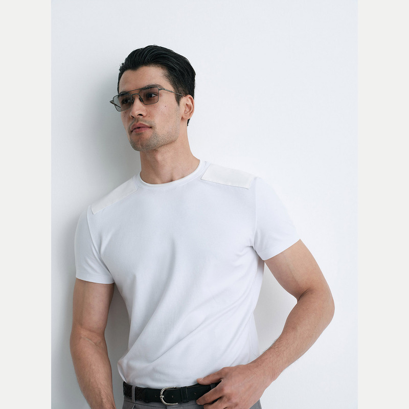 Karing|Shoulder Line Satin Stitching Stretch Cotton Men's Slim-Fit Short-Sleeved T-Shirt Karing|Shoulder Line Satin Stitching Stretch Cotton Men's Slim-Fit Short-Sleeved T-Shirt