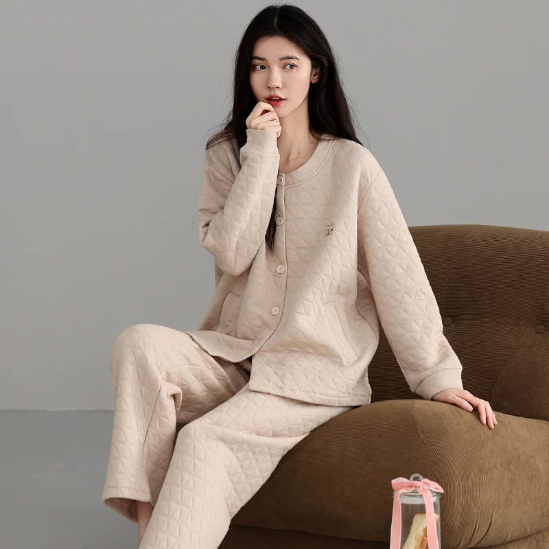 Victoria Women's Pajamas 2026 New Autumn and Winter Pure Cotton Interlayer Air Cotton Thickened Women's Home Wear Set Victoria Women's Pajamas 2026 New Autumn and Winter Pure Cotton Interlayer Air Cotton Thickened Women's Home Wear Set