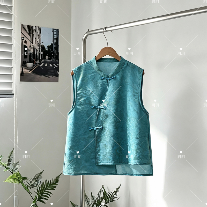 New Chinese-Style National Style Stand-Up Collar, Diagonal Placket, Buttoned, Shimmering Brocade Vest, New Versatile Age-Reducing Sleeveless Shirt for Women