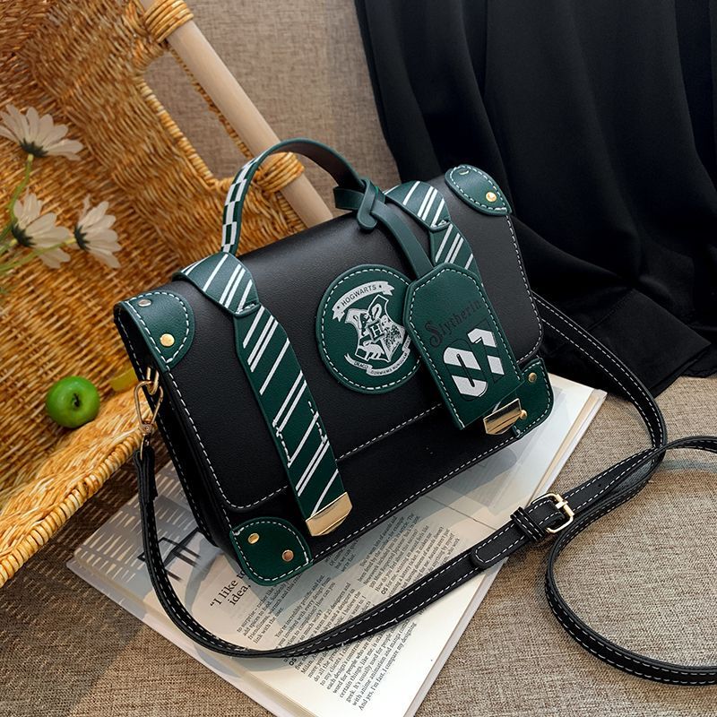 Harry Potter Co-Branded Peripheral Bags, Women's Crossbody Handbags, British Style Messenger Bags, Preppy Style Casual Ready-Made Bags