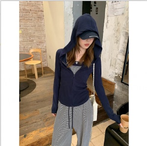 【Cute High-End Ready Stock】American Style Slim Fit Hooded Jacket Top for Women T90022