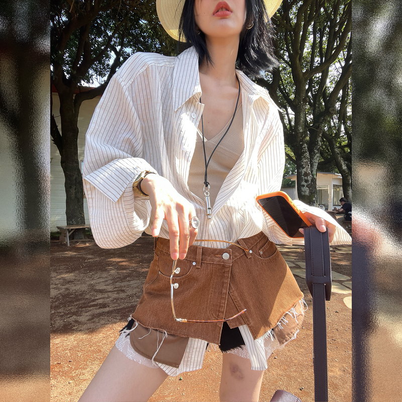 Jccc Shadow [White Stream Evening Peach] High-Waisted Striped Silhouette Shirt Top Layered with Vintage Waist Cincher Two-Piece Set