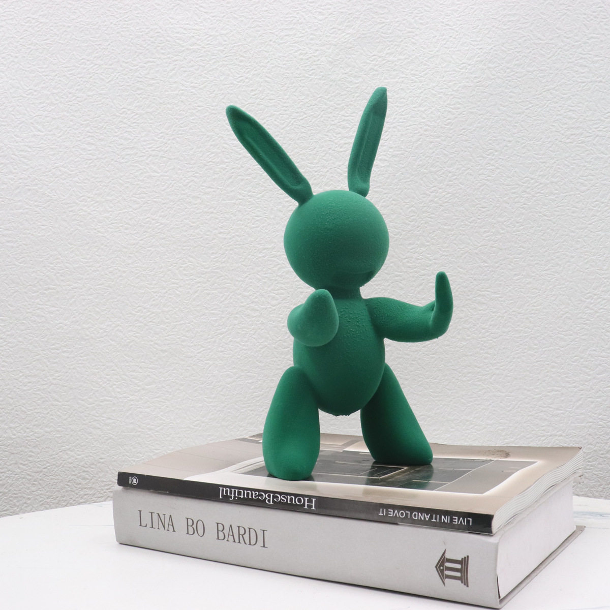 现代简约艺术植绒兔子多色圆球摆件设计解析_潮玩盲盒_淘宝游戏网