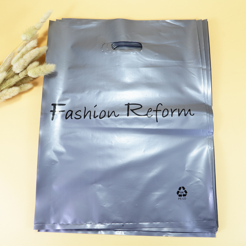Casual English-Style Bag, Silver-Gray Clothing Tote Bag, Plastic Handbag, Intimates, Accessories, Stationery Bag, Gift Bag