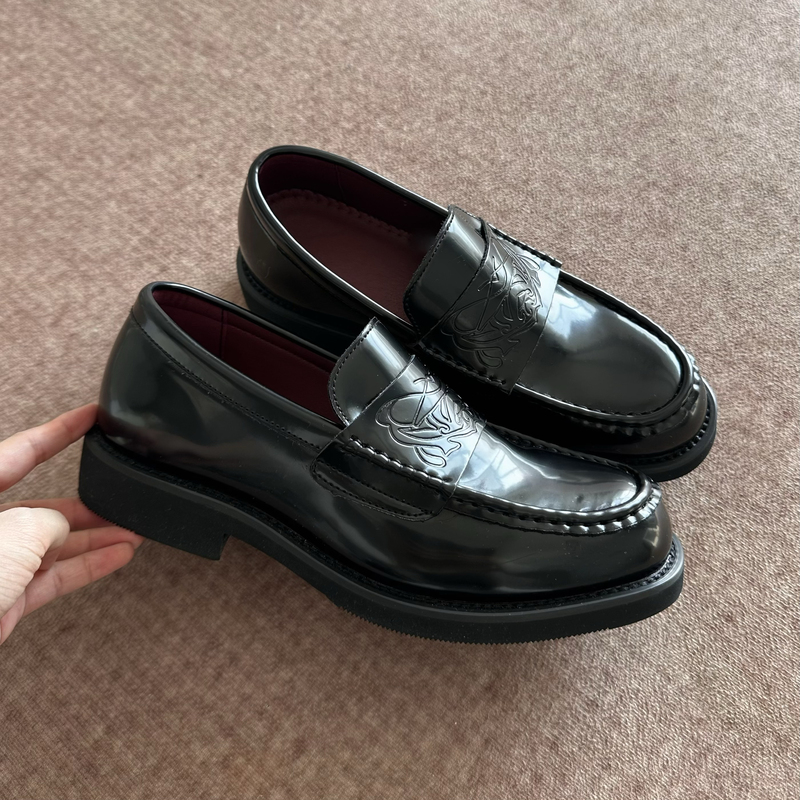 Nese Luxurious Embossed Slip-On Height-Increasing Derby Shoes Cleanfit Versatile British Loafers Unisex
