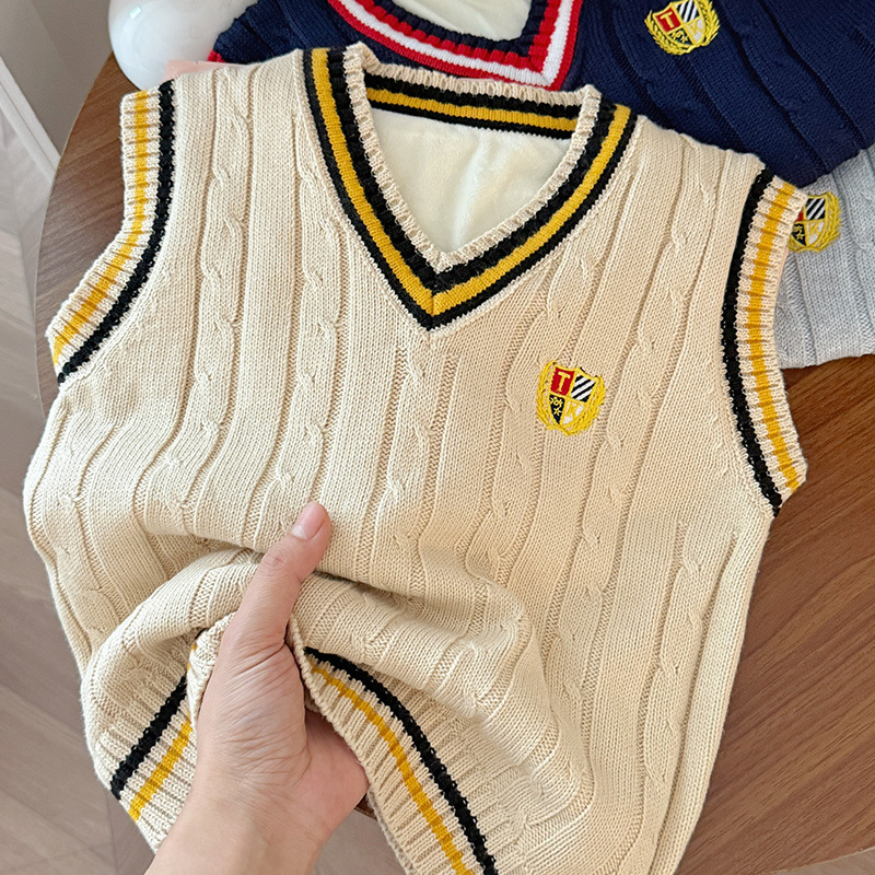 Children's Vest and Sweater, New Autumn and Winter British Academy Style, Boys' Knitted Sweater, V-Neck Girls' Noble Style