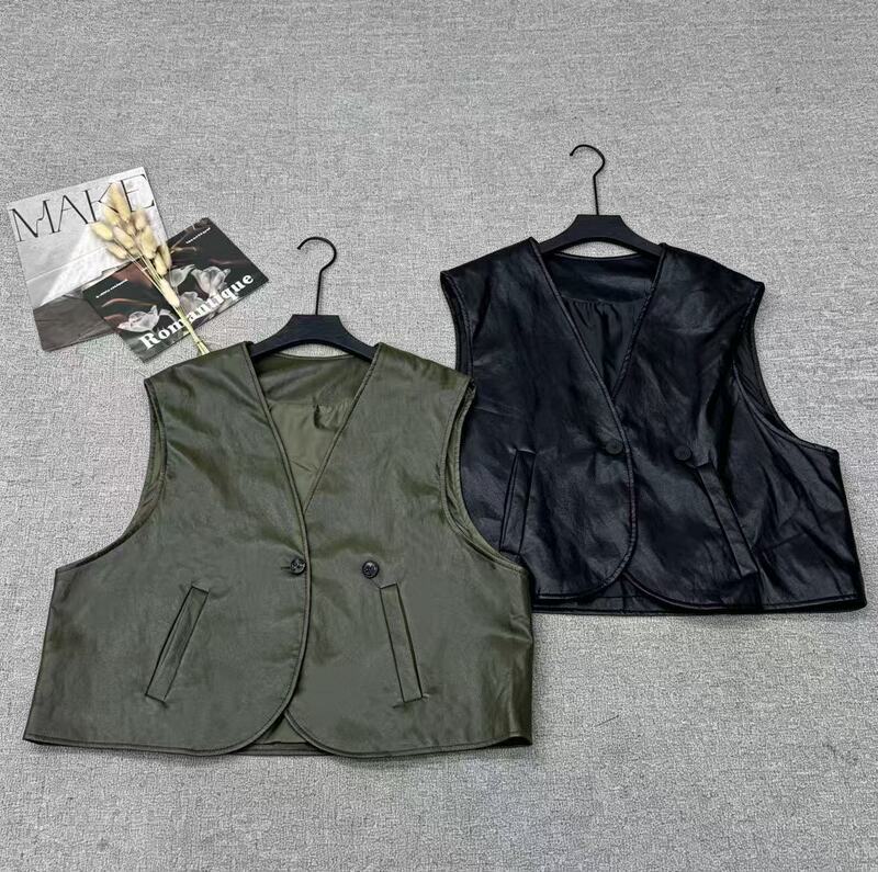 【New Arrival for Autumn: Leather Vest】New Style V-Neck Single-Button Elegant Short Leather Vest 09172