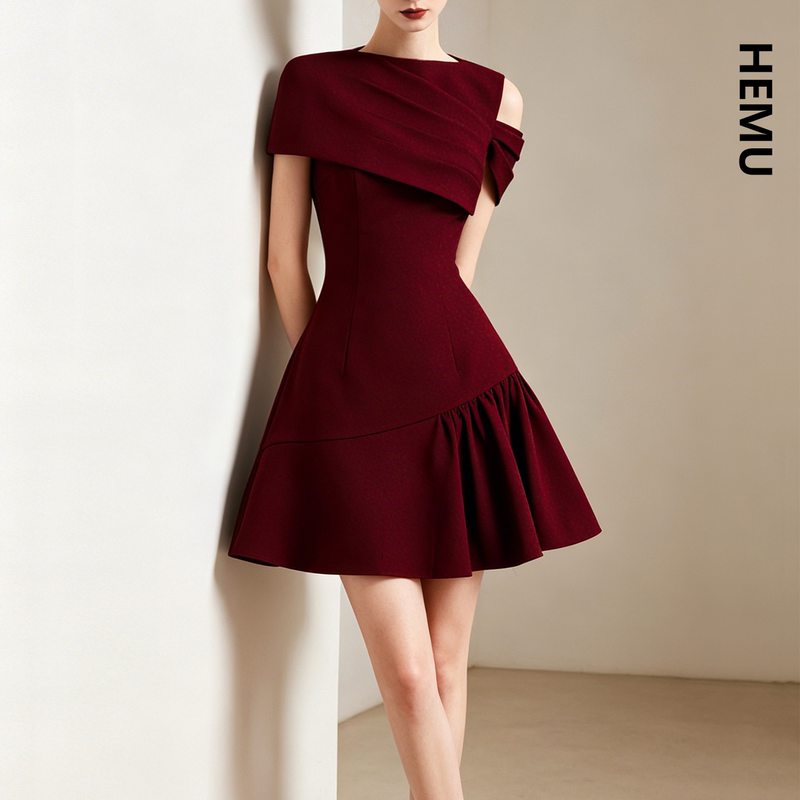 Red Dress for Women, French Niche Design, High-End Feel, Petite Engagement Dress, Waist-Cinching, Stunning and Elegant for Summer Red Dress for Women, French Niche Design, High-End Feel, Petite Engagement Dress, Waist-Cinching, Stunning and Elegant for Summer