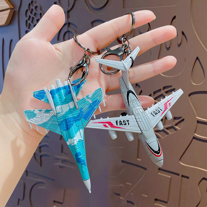 Car Key Pendant for Men, Cartoon Realistic Combat Aircraft Keychain, Y-20 Toy Backpack Key Chain Pendant Car Key Pendant for Men, Cartoon Realistic Combat Aircraft Keychain, Y-20 Toy Backpack Key Chain Pendant
