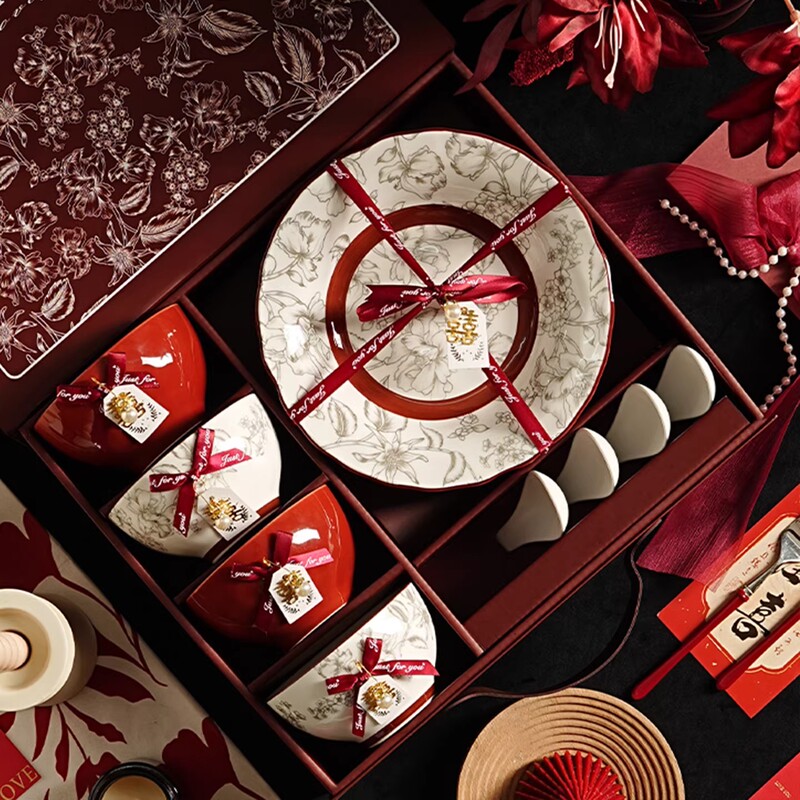 Italian Tableware with a High-End Feel, Suitable for Newlyweds, Weddings, Engagements, House Moves, Housewarming Gifts, and High-End Gift Sets