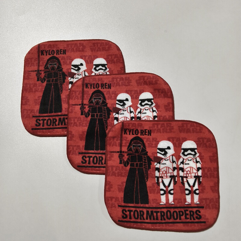 New Stock from Japan: Star Wars Bandana Handkerchief, Soft, Absorbent, Lint-Free, with Minor Flaws New Stock from Japan: Star Wars Bandana Handkerchief, Soft, Absorbent, Lint-Free, with Minor Flaws