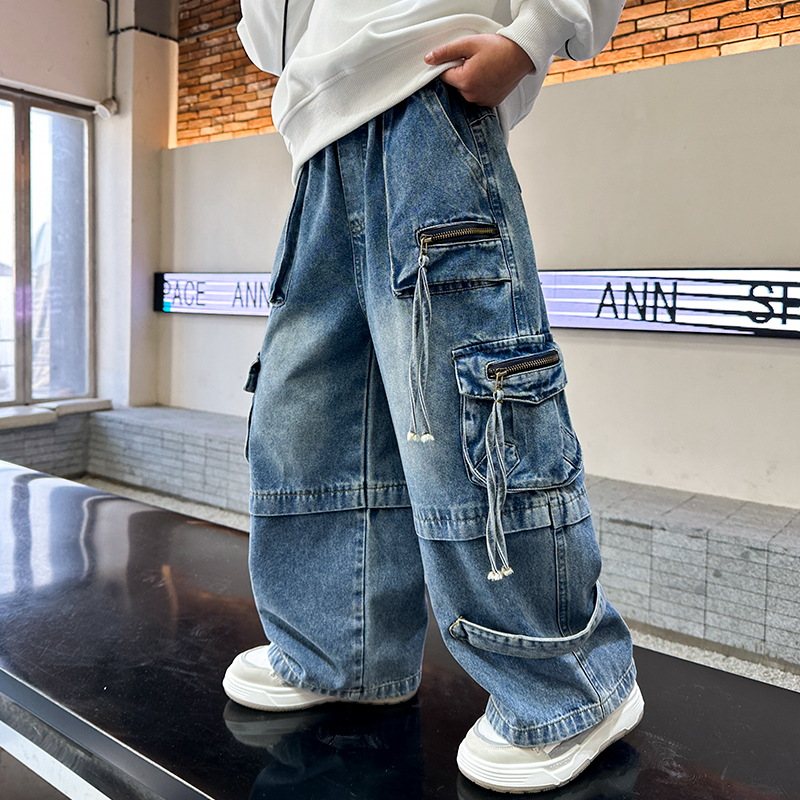 男の子の春と秋パンツストリートジーンズ2025春新作中大子供服子供春服オーバーオールトレンド