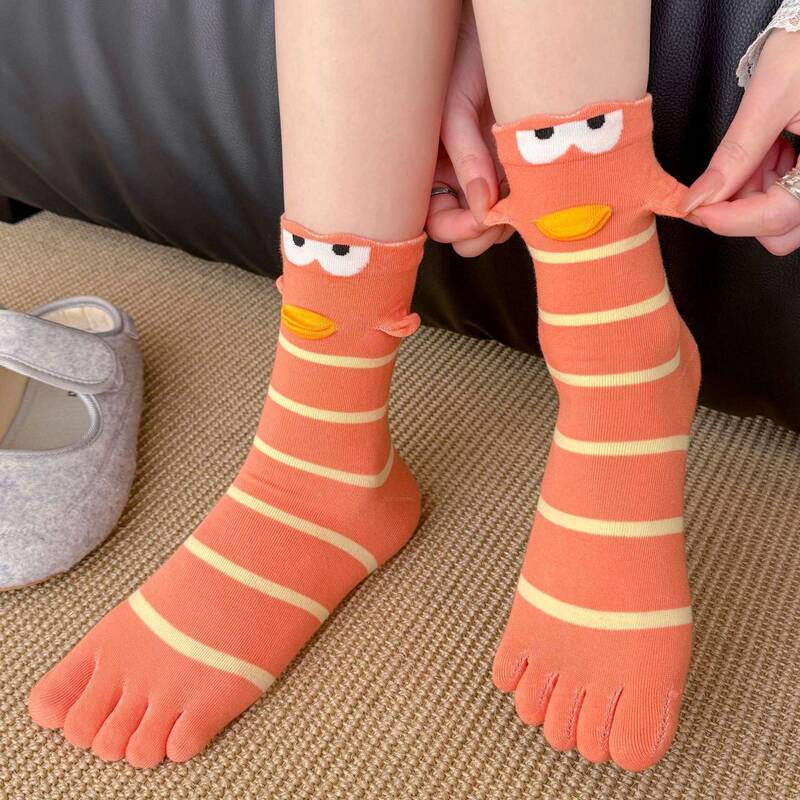 Bikini Bottom Ugly Fish Socks for Women, Mid-Calf Socks, Garden Eel Five-Toe Yoga Socks, Cartoon Quirky Fun Split-Toe Long Socks for Women