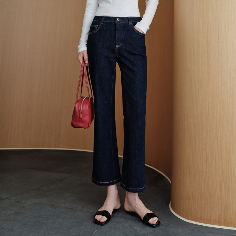 【Hidden Texture】Xinfenzi Dundun Apparel High-Waisted Slimming Versatile Slightly Flared Cropped Jeans That Enhance Leg Shape