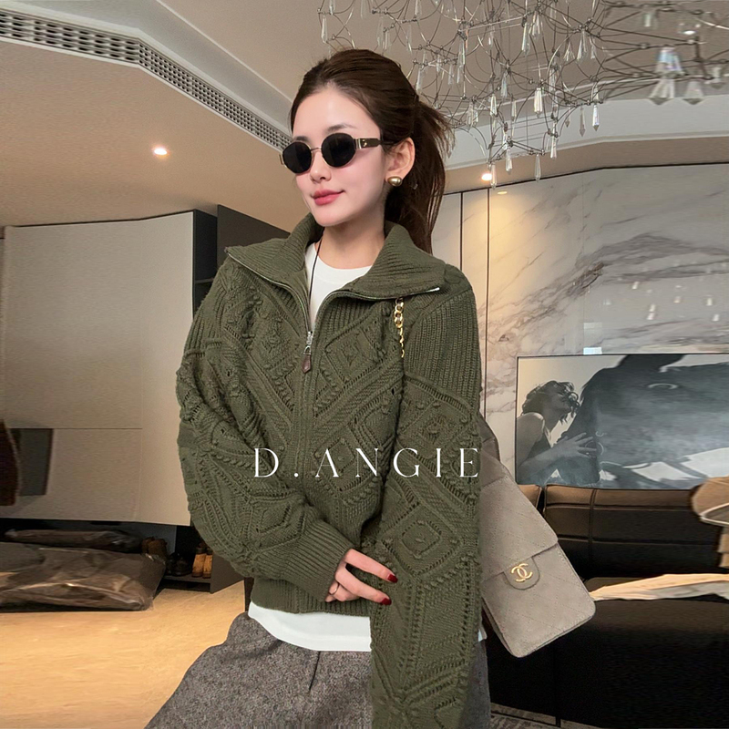 Ding Anqi [Hollow Diamond Pattern] Wool Sweater Knitted Jacket 2026 New High-End Stylish Highland Wool Sweater for Women