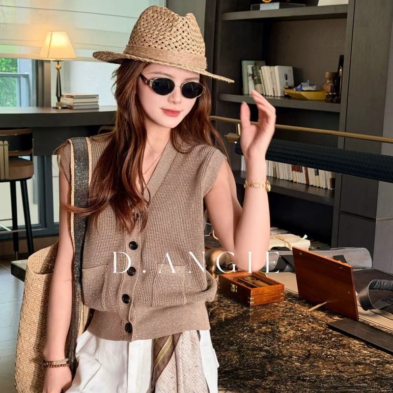 Ding Anqi [Caramel Macchiato] Old Money Knitted Vest, Hollow-Out Cotton Elegant Top for Women, Summer
