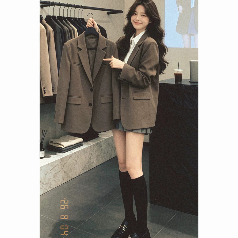 Hong Kong Style Retro Wide-Fit Coffee-Colored Blazer for Women, 2026 Spring and Autumn New Korean Casual Slim-Fit Oversized Small Suit Hong Kong Style Retro Wide-Fit Coffee-Colored Blazer for Women, 2026 Spring and Autumn New Korean Casual Slim-Fit Oversized Small Suit