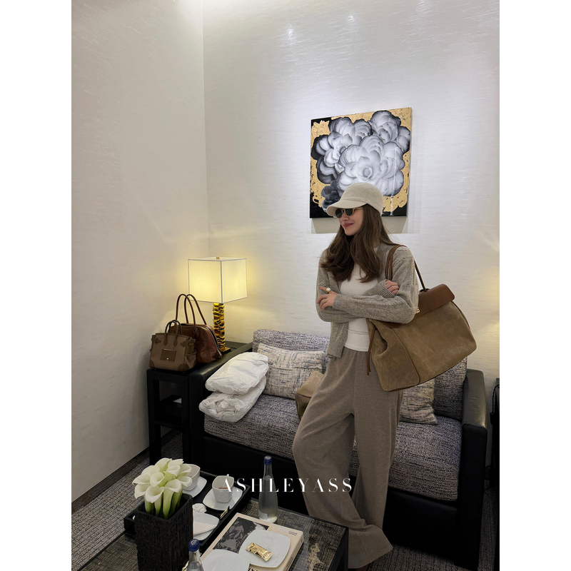 Ashleyass'Floral Gray Tone' Alpaca Wool Cable Knit Old Money Relaxed Versatile V-Neck Knit Cardigan Jacket