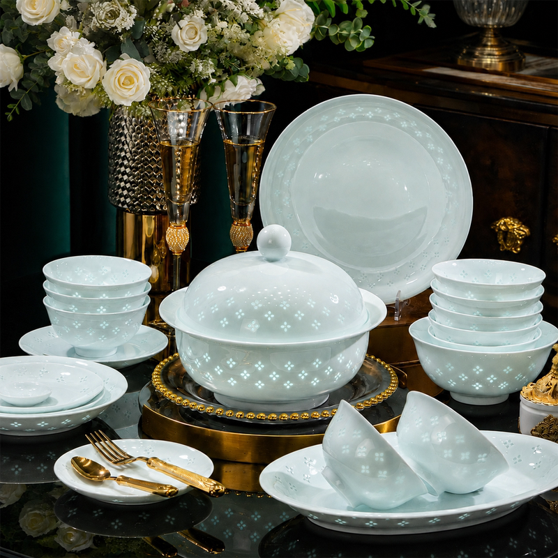 Jingdezhen Ceramic Tableware Jingdezhen Linglong Porcelain Tableware Four-Leaf Linglong High-Value Bowl and Plate Set for Home Use