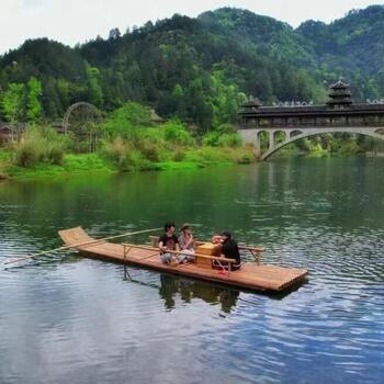 Boat bamboo bamboo bamboo drifting bamboo scenic raft bamboo raft boat raft bamboo raft bamboo raft fishing