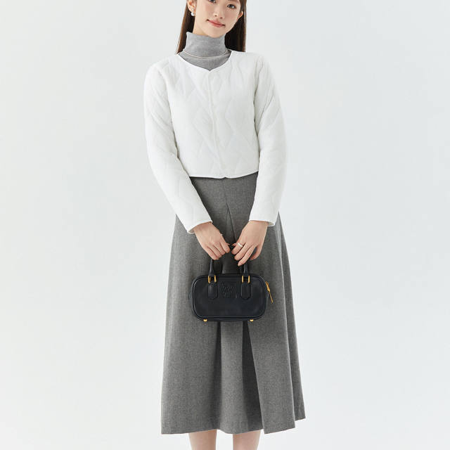 Lamb Wool Cotton Coat for Women, Fleece-Lined Warm Cotton Jacket, down Cotton Inner Layer, Base Layer Cotton Jacket, Mom's Clothing, Cold-Proof Inner Wear