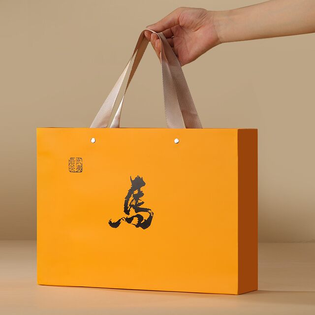 Horse meat cinnamon gift box 250g Wuyishan Zhengyan tea Dahongpao non-oolong tea strong flavor horse head rock cinnamon