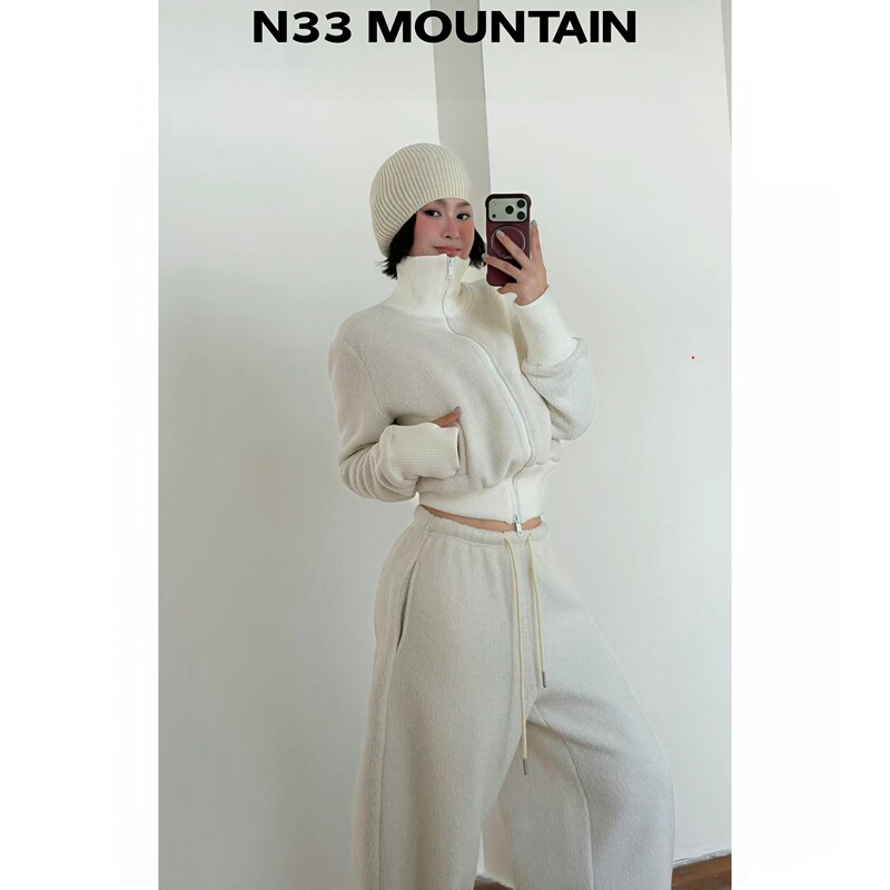 N33 Mountain ·【Soft and Cozy】Slim Waist Thick Fleece 3395 3396 N33 Mountain ·【Soft and Cozy】Slim Waist Thick Fleece 3395 3396
