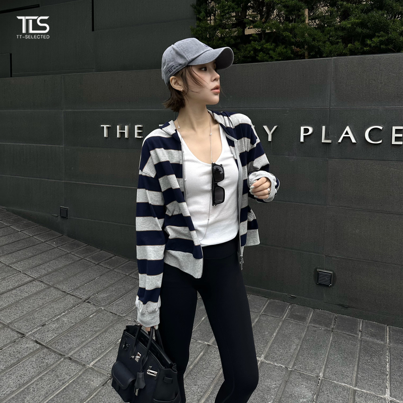 Auntie Tts [Miu Strip] Hooded Long-Sleeve Striped Short Jacket for Women, 2026 Summer Thin Loose Slimming Top