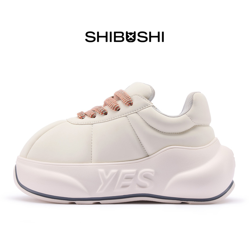 [Same Style as Liu Ye] Are These Shibushi Off-White Platform Shoes for Women, Popular Height-Increasing Loafers, Casual Shoes?