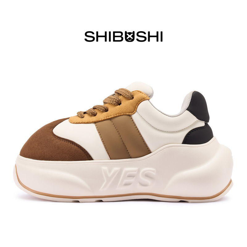 [Same Style as Sun Nanhai and a Mu] Are These Shibushi Melard Dun Dun Shoes, Height-Increasing Thick-Soled German Training Shoes?
