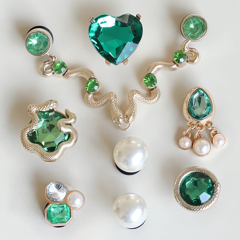 Suitable for Crocs Clogs, Year of the Snake Decoration, Green Series Metal Gemstone Crocs Shoe Charms, Shiny Gold Suitable for Crocs Clogs, Year of the Snake Decoration, Green Series Metal Gemstone Crocs Shoe Charms, Shiny Gold