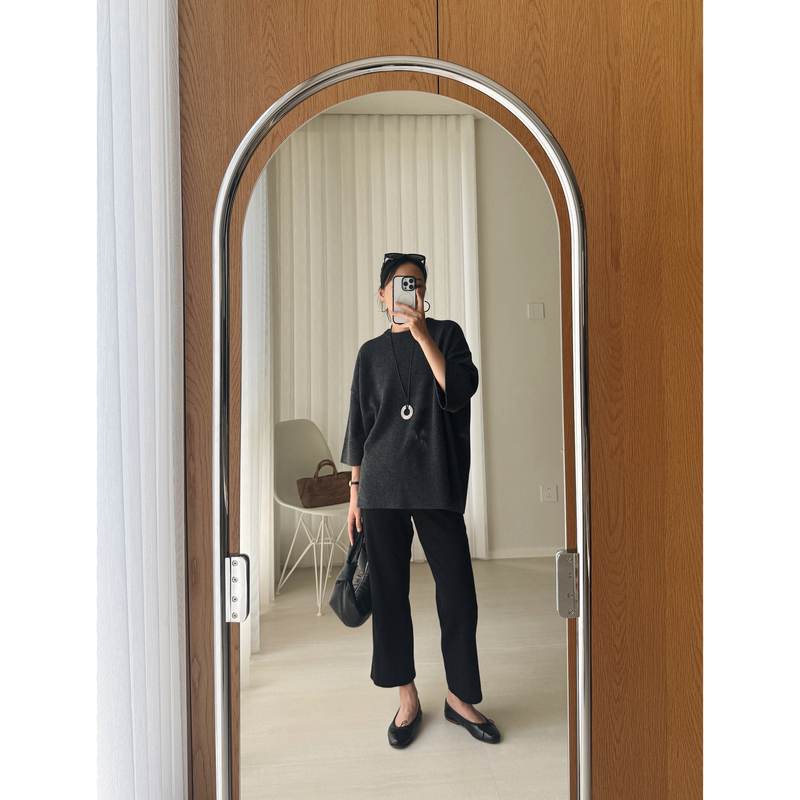 Summer Flowers | 26 Autumn/Winter Simple and High-End Cleanfit Drop Shoulder Wide Ribbed Fashionable 7-Sleeve Knitted Sweater Summer Flowers | 26 Autumn/Winter Simple and High-End Cleanfit Drop Shoulder Wide Ribbed Fashionable 7-Sleeve Knitted Sweater
