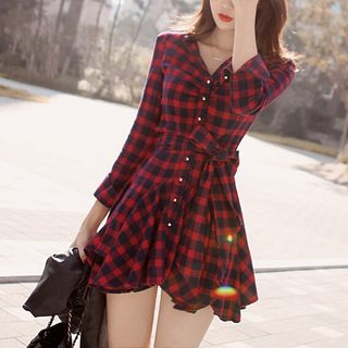 2021 new slim long-sleeved red plaid temperament waisted autumn and winter shirt skirt slim spring dress