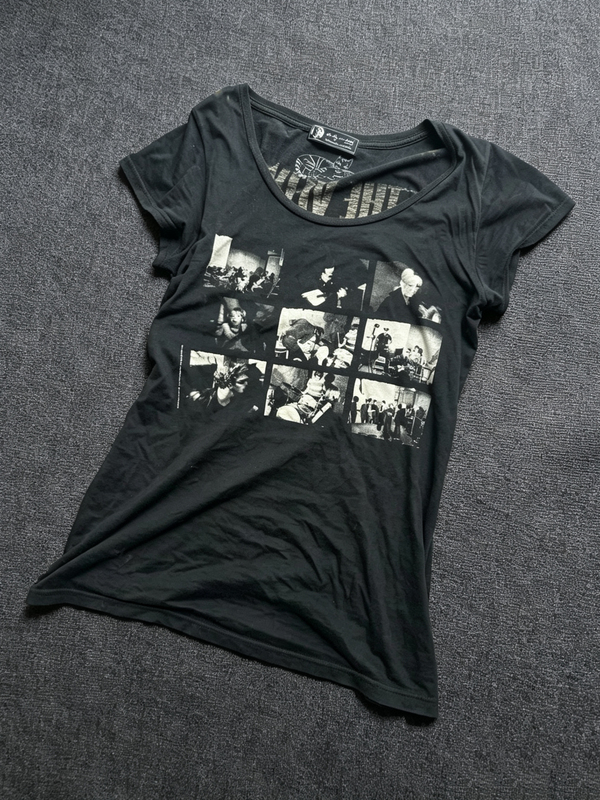 In Stock Rare Hysteric Glamor Movie Poster T-Shirt Hysteric Hedi Slim-Fit Short-Sleeve In Stock Rare Hysteric Glamor Movie Poster T-Shirt Hysteric Hedi Slim-Fit Short-Sleeve