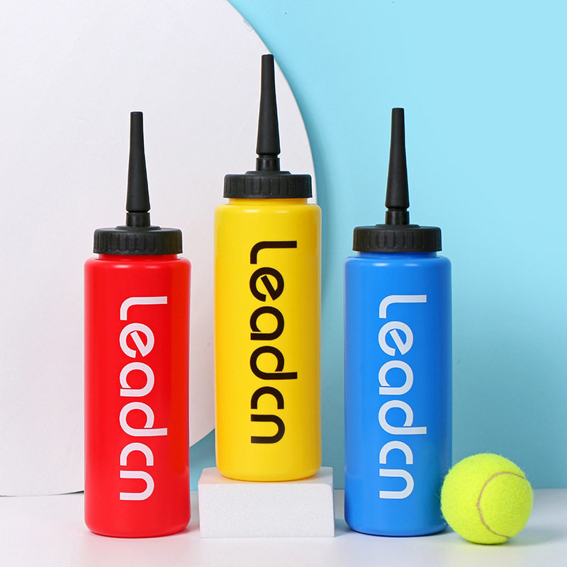 Factory Direct Sales Amazon Long Spout Water Bottle Ice Hockey Rugby Portable Travel Cup Squeeze-To-Drink Sports Bottle