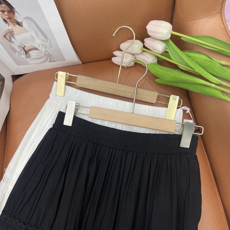 Beautiful Upper Body, Versatile Skirt, Great Deals from Store Closures, Benefits Are Amazing!!!