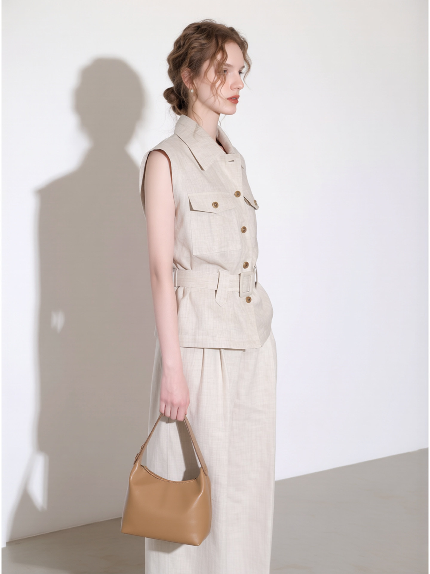 Hemp natural color sleeveless lapel vest wide leg pants suit for women 2026 summer new style waist commuting two-piece set