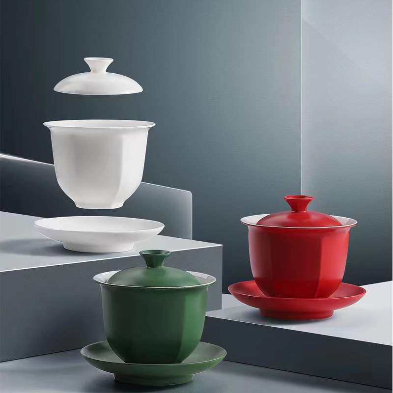 2025羊脂玉白瓷水墨远山杯适合个人使用吗？轻奢咖啡杯消费升级新宠