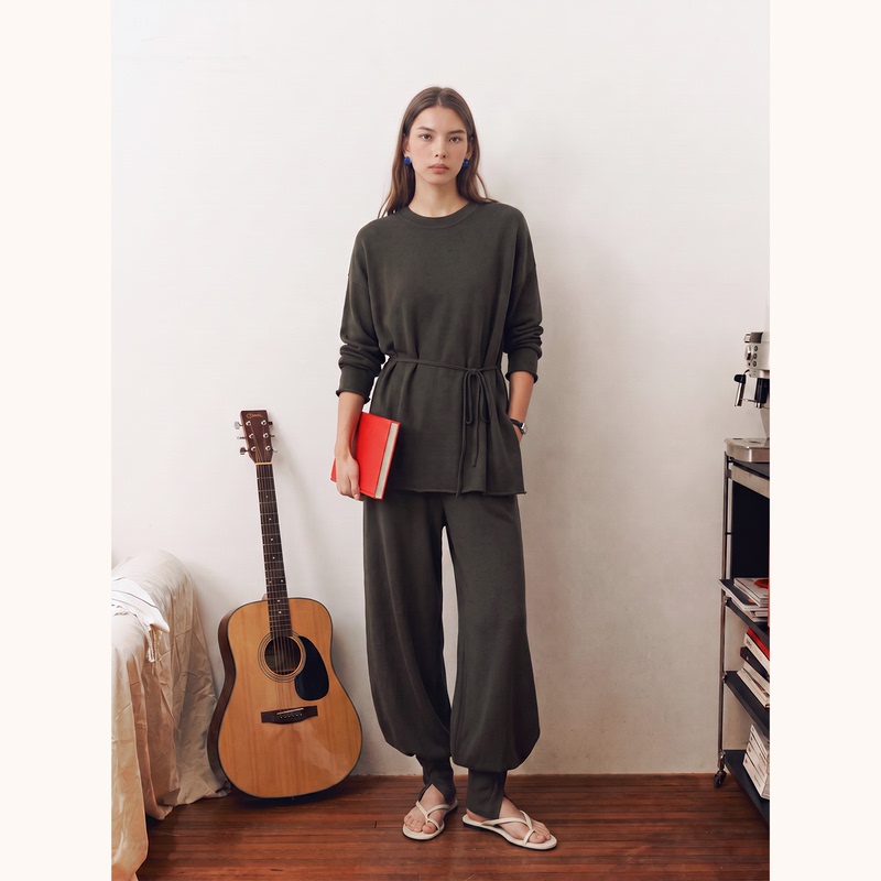 Lyeea Relaxed Suit for Women, Autumn Wool Lace-Up Sweater, Knitted T-Shirt, Two-Way Wear Straight-Leg Casual Pants, Knitted Pants Lyeea Relaxed Suit for Women, Autumn Wool Lace-Up Sweater, Knitted T-Shirt, Two-Way Wear Straight-Leg Casual Pants, Knitted Pants