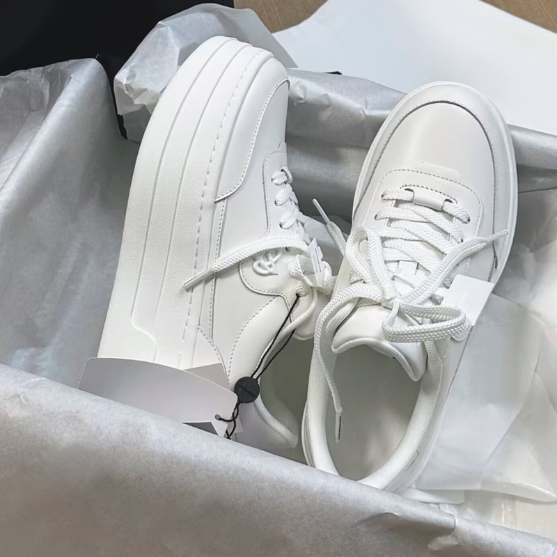 【Top Quality】Zhao Lusi's Same Style Ann Thick-Soled White Sneakers 26S Genuine Leather Lace-Up Versatile Platform Sneakers 【Top Quality】Zhao Lusi's Same Style Ann Thick-Soled White Sneakers 26S Genuine Leather Lace-Up Versatile Platform Sneakers