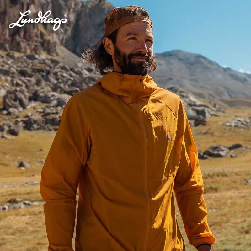 Tived Outdoor Softshell Skin Jacket for Men, Comfortable, Breathable, Lightweight, Stylish Jacket for Hiking