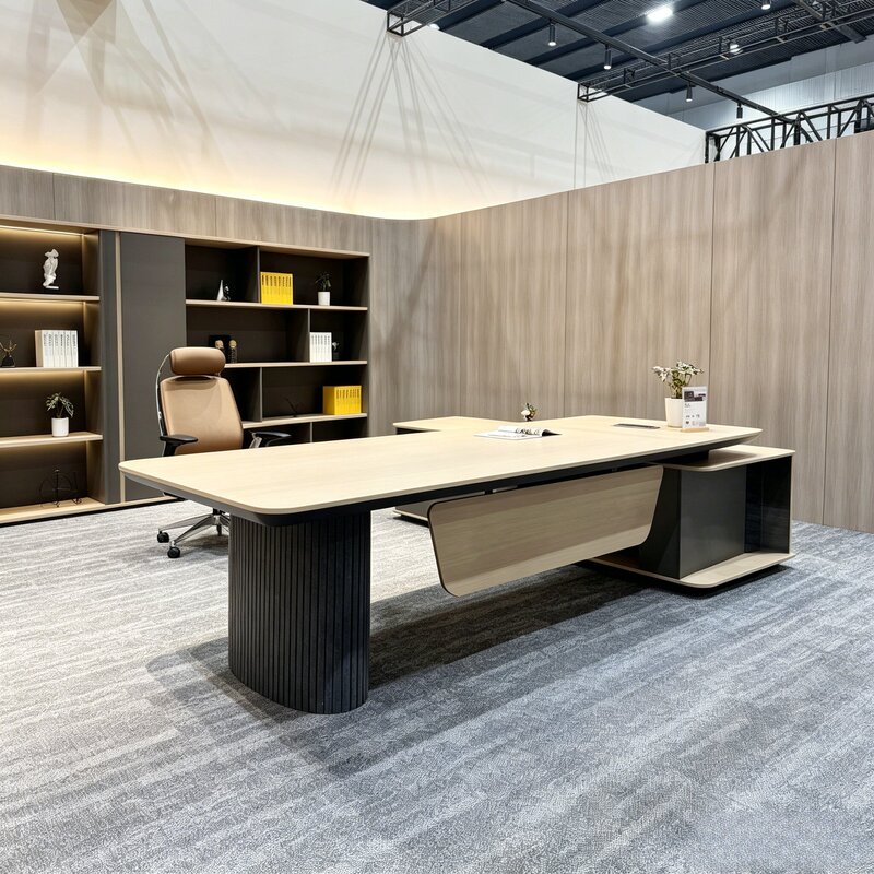 New Chinese-Style Solid Ash Wood Executive Desk and Chair Set, L-Shaped High-End Manager's Desk, Boss's Desk Furniture